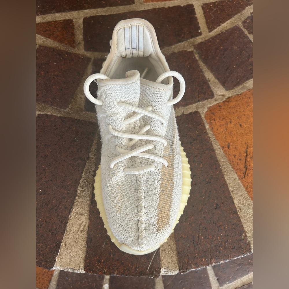 Yeezy - Women shoes - Picture 6 of 9